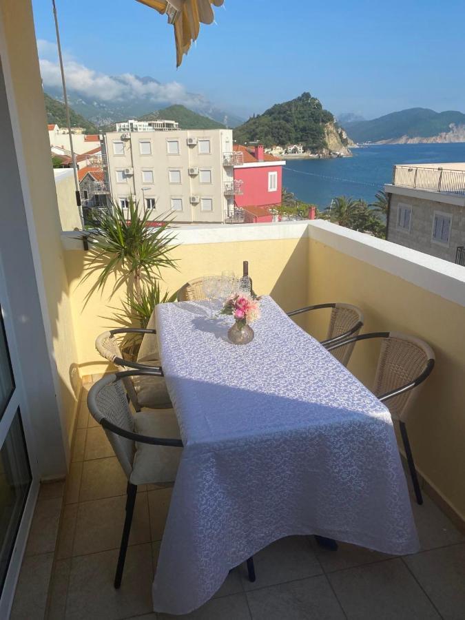 Miomir Perazic Apartments Petrovac ภายนอก รูปภาพ