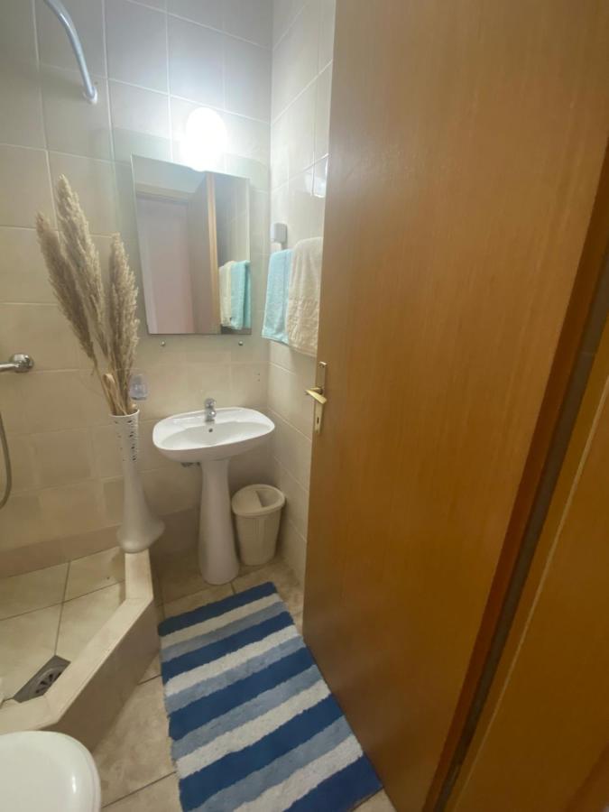 Miomir Perazic Apartments Petrovac ภายนอก รูปภาพ