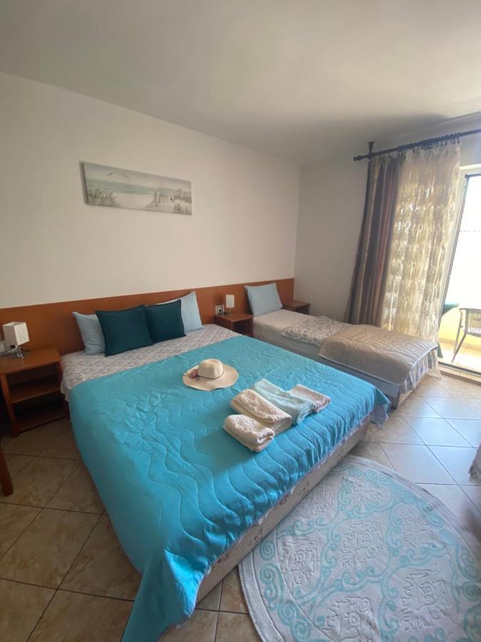 Miomir Perazic Apartments Petrovac ภายนอก รูปภาพ