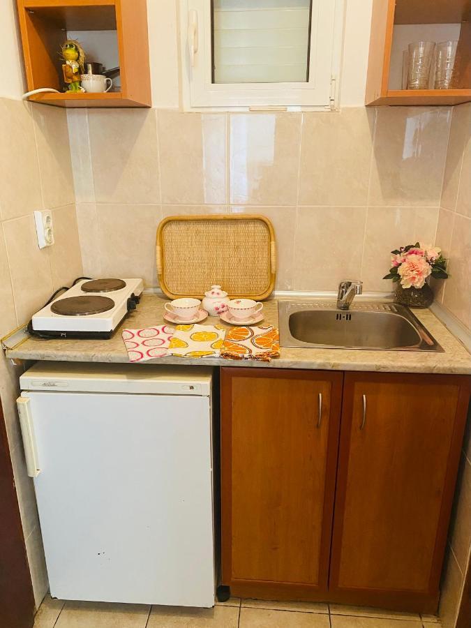 Miomir Perazic Apartments Petrovac ภายนอก รูปภาพ