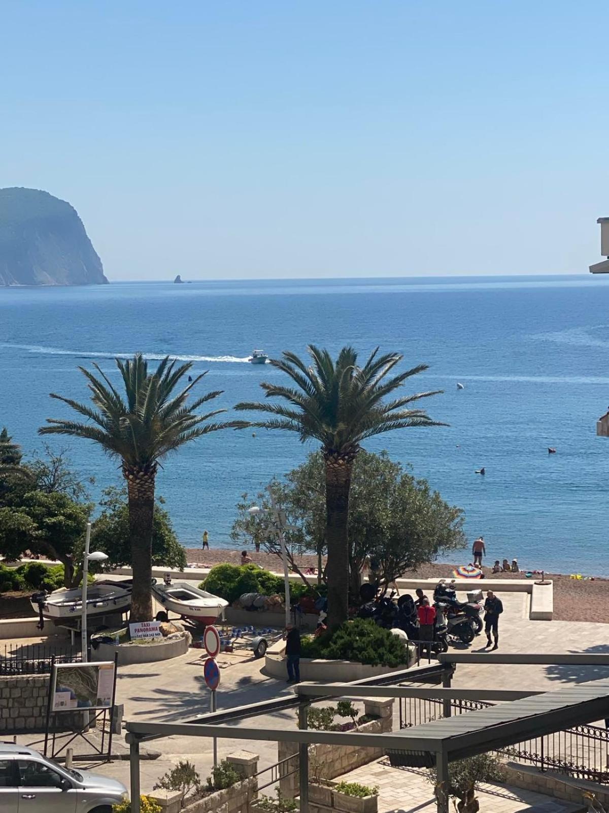 Miomir Perazic Apartments Petrovac ภายนอก รูปภาพ